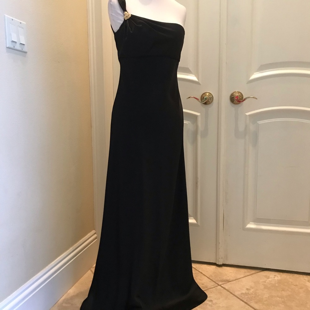 NWT David’s bridal black satin evening gown